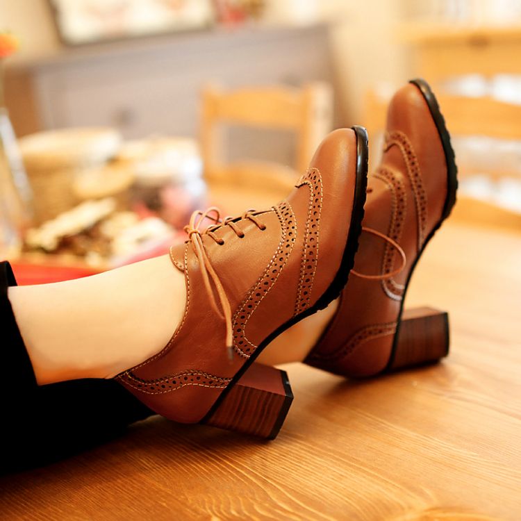 Fashion Round Toe Chunky Mid Heel Lace Up Ankle Br
