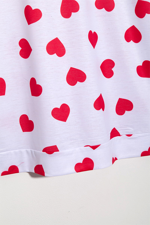 sweet heart shape neck